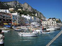 Hafen von Capri