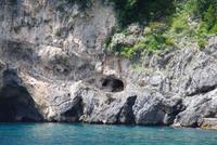 Blicke auf Grotte - Schifffahrt Amalfiküste