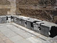 Ostia Latrinen