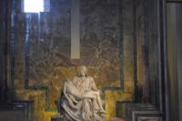 Pietà von Michelangelo