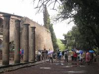 Pompeji im Regen