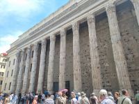 Rom - Hadrianeum