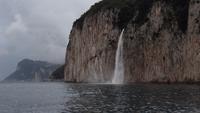 Wasserfall auf Capri - wer kennt das schon...