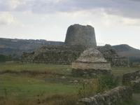  kulturelles Erbe:eine Nuraghe
