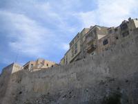 Wohnhäuser neben der Festung 