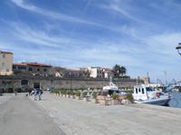 Stadtrundgang in Alghero (mittelalterliche Befestigungsanlagen)