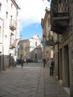 Straßenbild in Tmepio Pausana