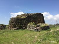 die Nuraghe Losa
