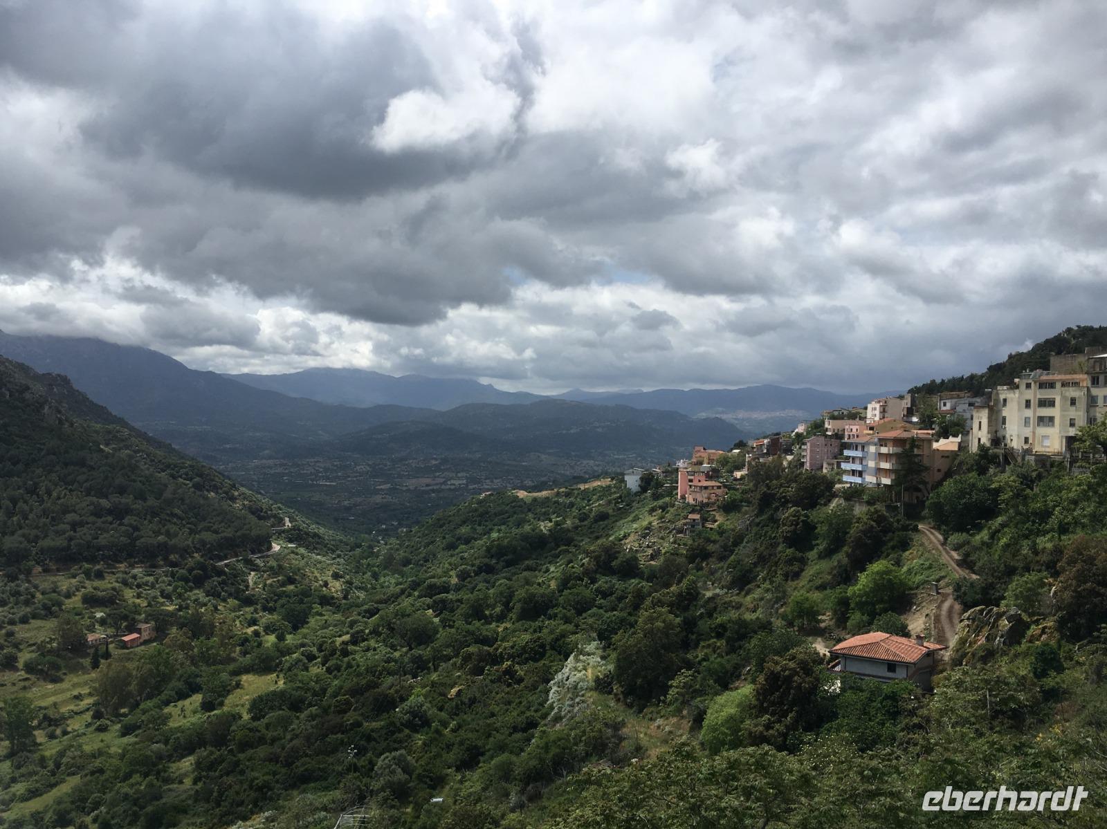 Blick auf die Barbagia von Nuoro aus