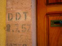  Bosa:Zeichen der erfolgreichen  Bekämpfung der  Malariamücke