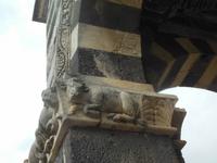 die Kuh der Kirche Trinitá di Saccargia 