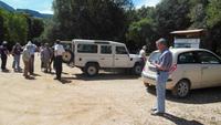 Stop bei Sos Carros Nurgaghendorf und Su Bucha su Bentu-Grotte im Lanaittu-Tal 