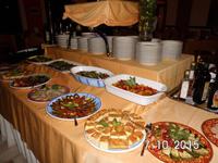  -vorher kosteten wir die Antipasti