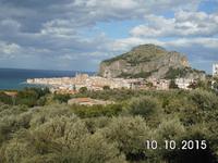  Blick auf Cefalu