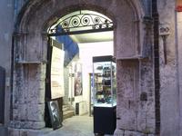 ein historisches Portal 