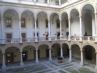 der Innenhof der Cappella Platina