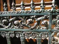 kunstvoll geschmiedetes Tor