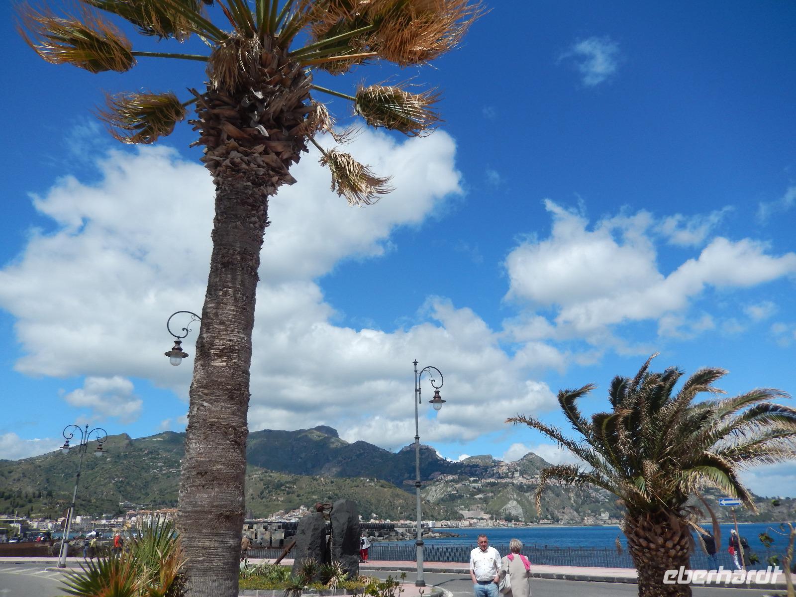 Mittagspause in Giardini Naxos