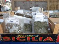 Einheimische Gewürze