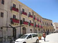 Siracusa / Syrakus - An der Piazza Duomo