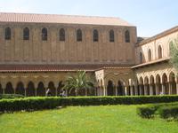 Monreale - Innenhof und Kreuzgang des Benediktinerklosters