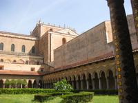 Monreale - Innenhof und Kreuzgang des Benediktinerklosters