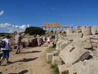 Selinunte - Akropolis mit Apollon Tempel