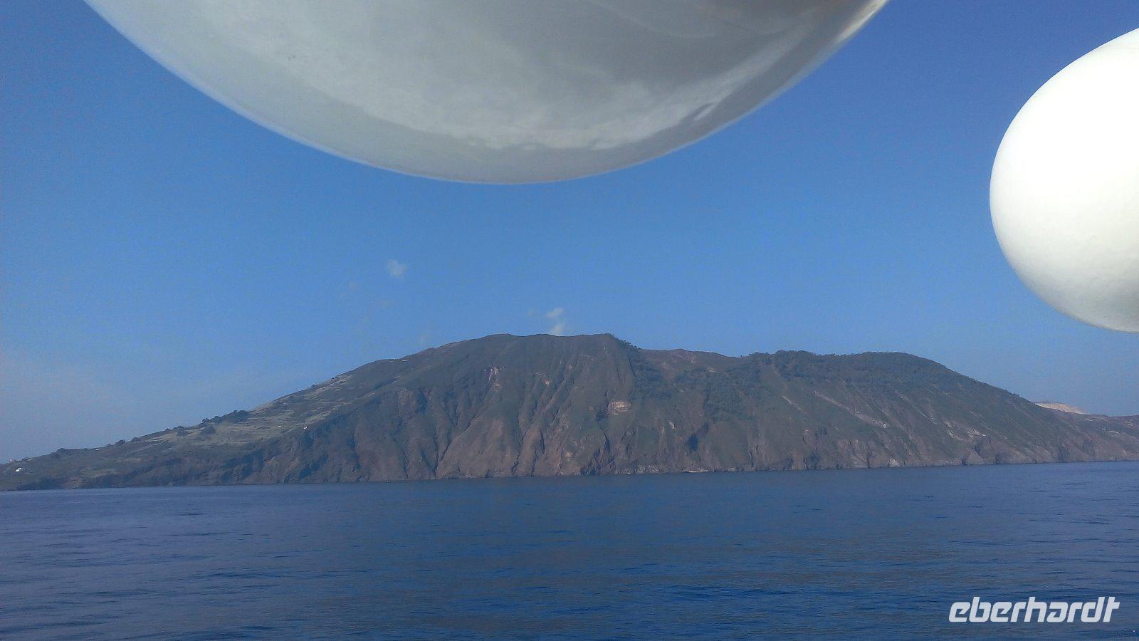 Fahrt zu den Äolischen Inseln,Blick auf Vulkano