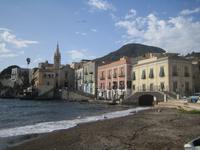 hinter der Hafenmole 