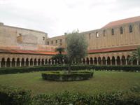 IMG_6981 Kreuzgang Benediktinerkloster