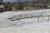 unsere Damen im Schlammbad