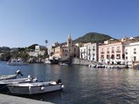 Hafen Lipari