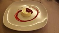 Pannacotta mit roter Beerensauce