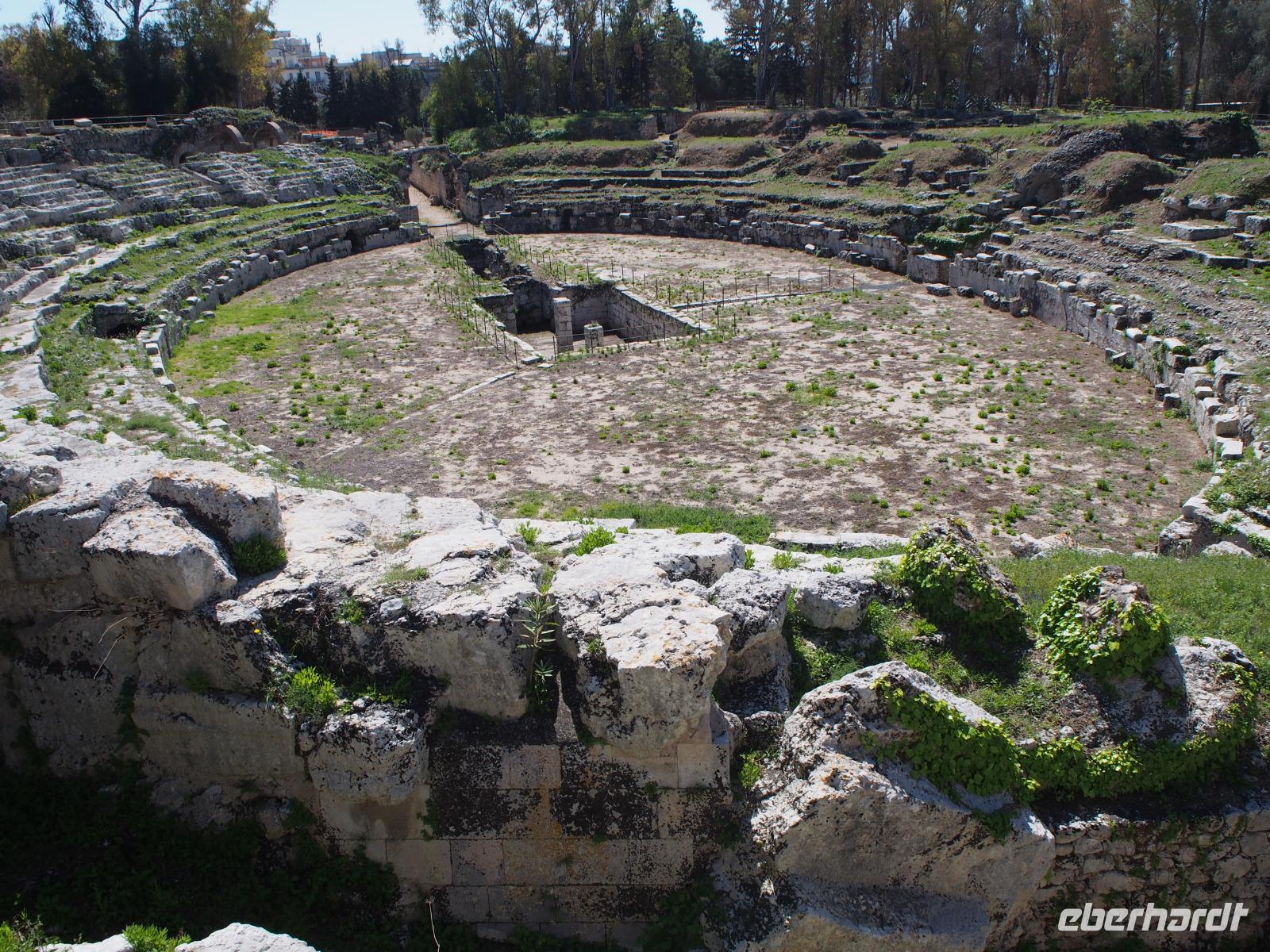 Archäologische Zone Syrakus: Römisches Theater