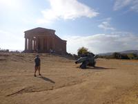   Ikarus  vor dem Concordia  Tempel
