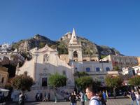  auf der Piazza in Taormina