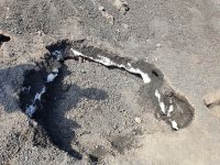 Schnee unterm Lavasand am Ätna