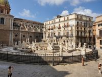Palermo, Schambrunnen