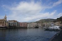 Kleiner Hafen von Lipari