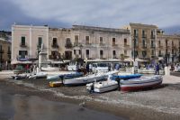 Kleiner Hafen von Lipari
