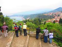 Wir blicken auf den Ätna