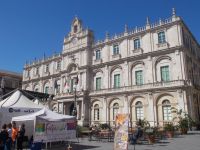 DSCN5676.JPG  Universitätsplatz