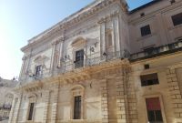 Palazzi in Syrakus.jpg