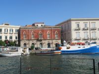 Syrakus am Hafen.JPG