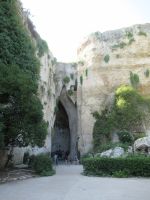 Neapolis-Ohr des Dionysios.JPG