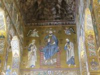 Christus mit Apostel Petrus und Paulus.JPG