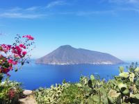 Die wunderschöne Aussicht auf Vulcano.jpg