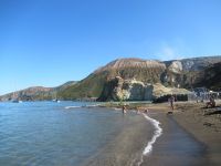 Vulcano  Strand.JPG