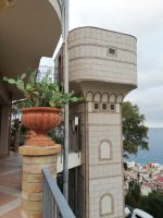 Der Aufzug im Hotel Antares zu den Parkplatz.jpg