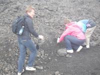 Wir sammeln Ätnaerde...